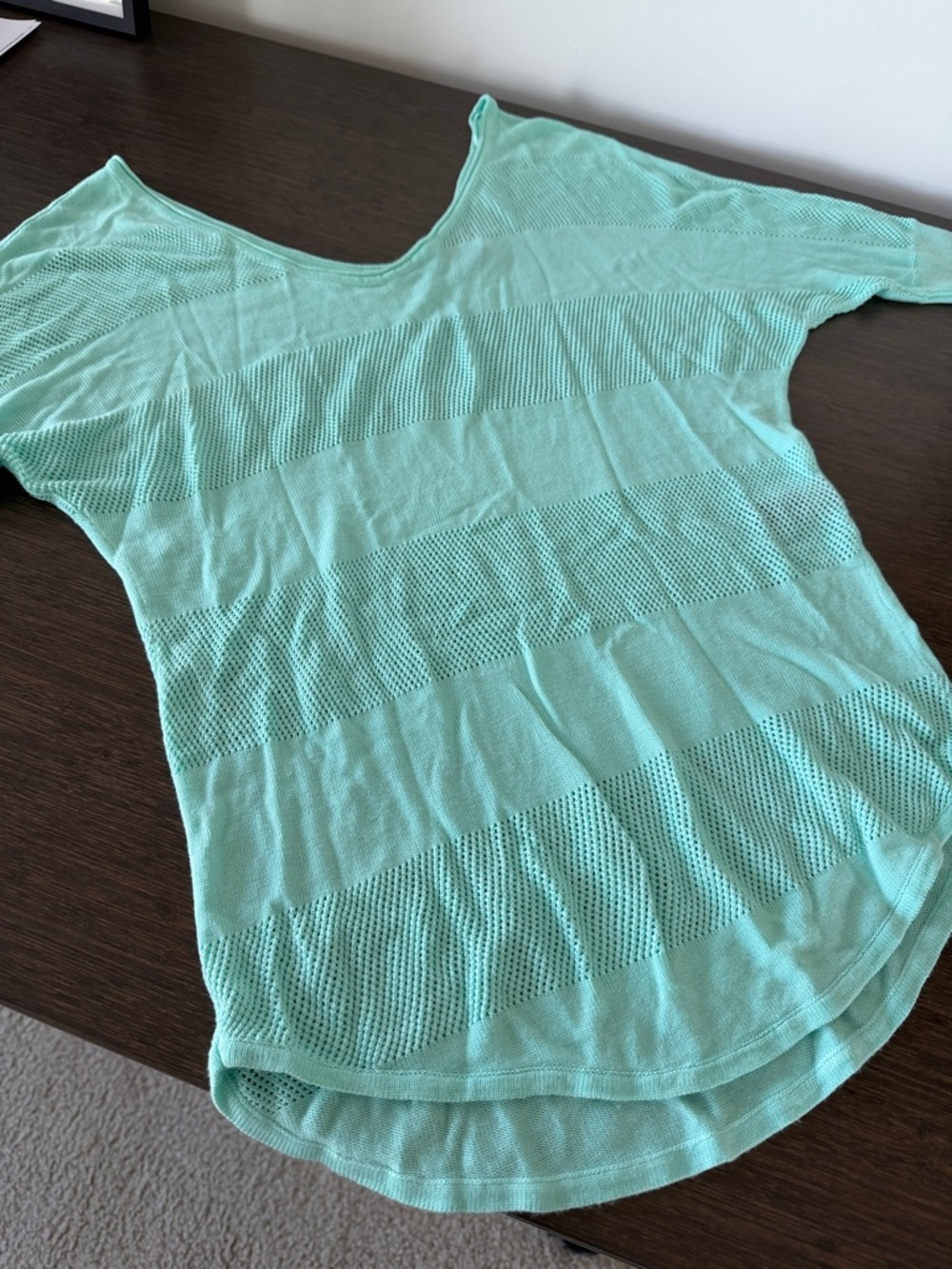 EUC! XS Express Women’s Top